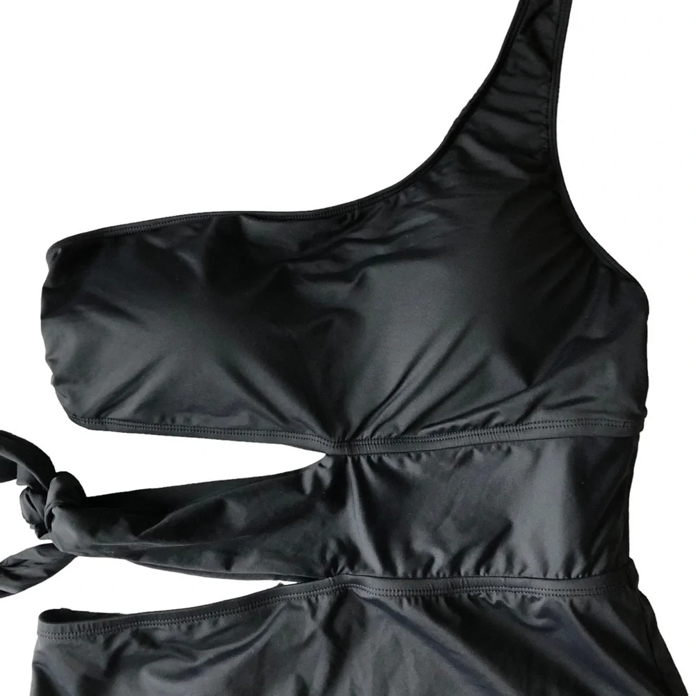 La Blanca 14 tummy